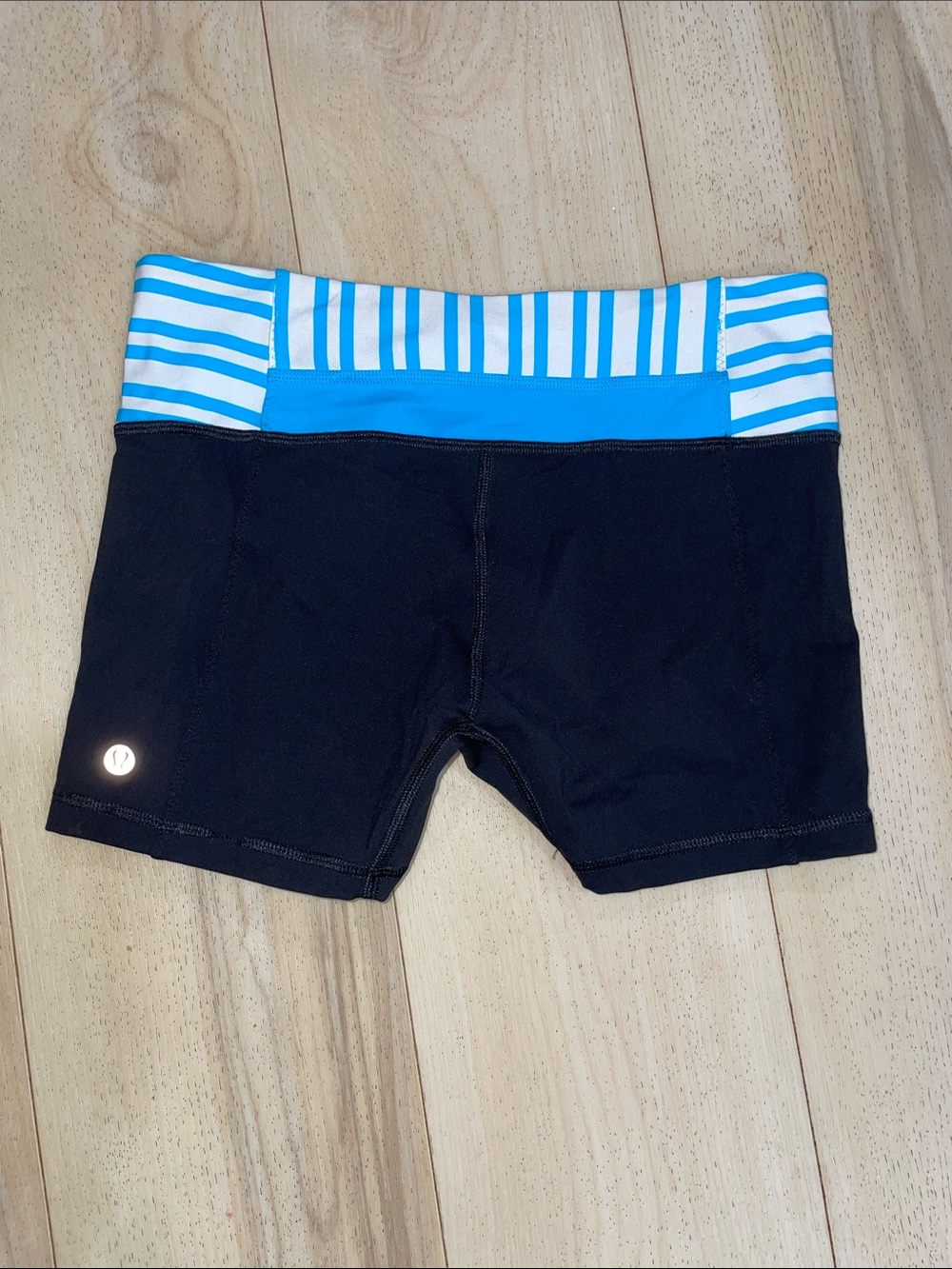 lululemon athletica black with Blue Striped Waistband